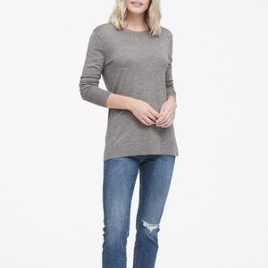 Banana Republic Merino Wool Washable Wool Crew Neck Sweater